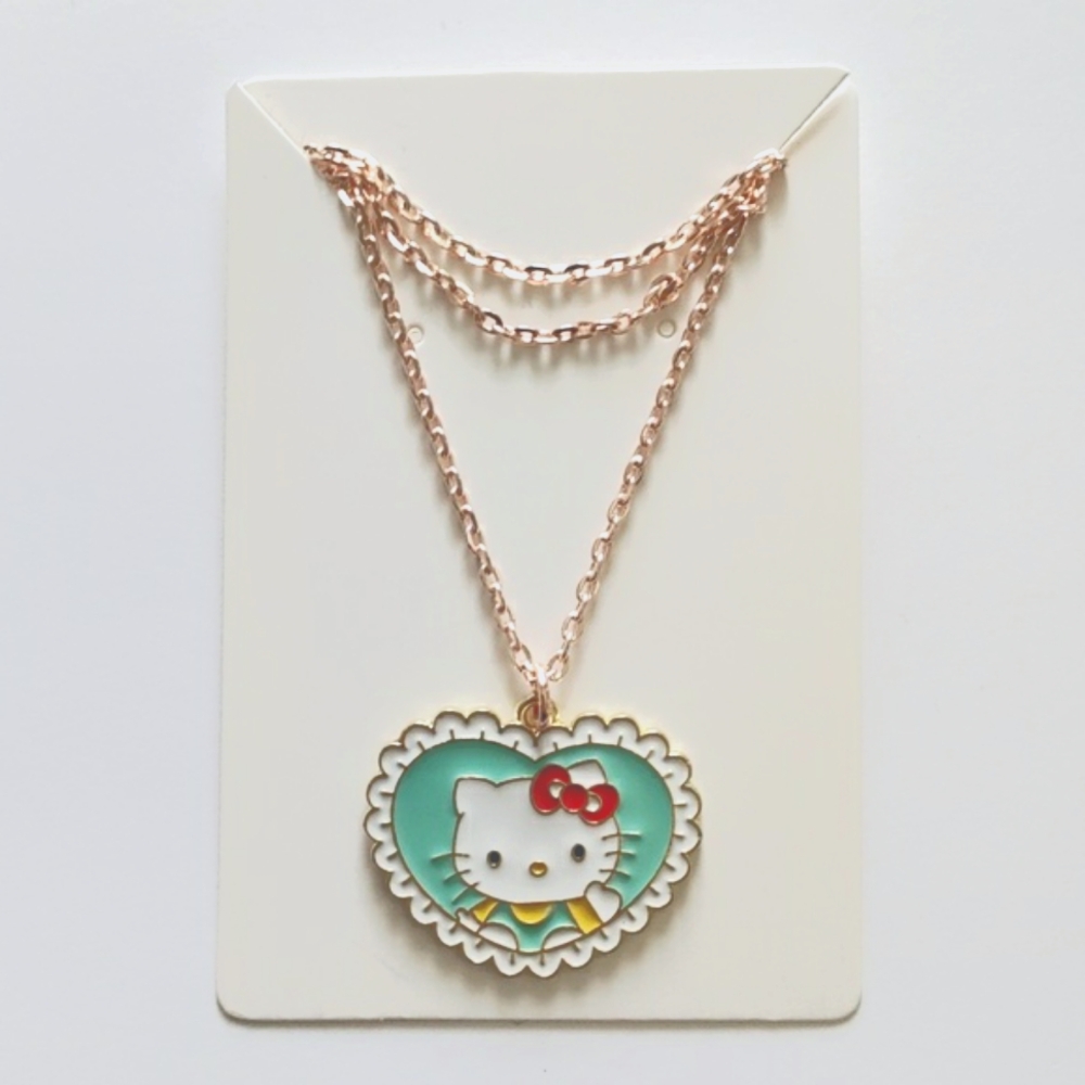 Hello kitty necklace